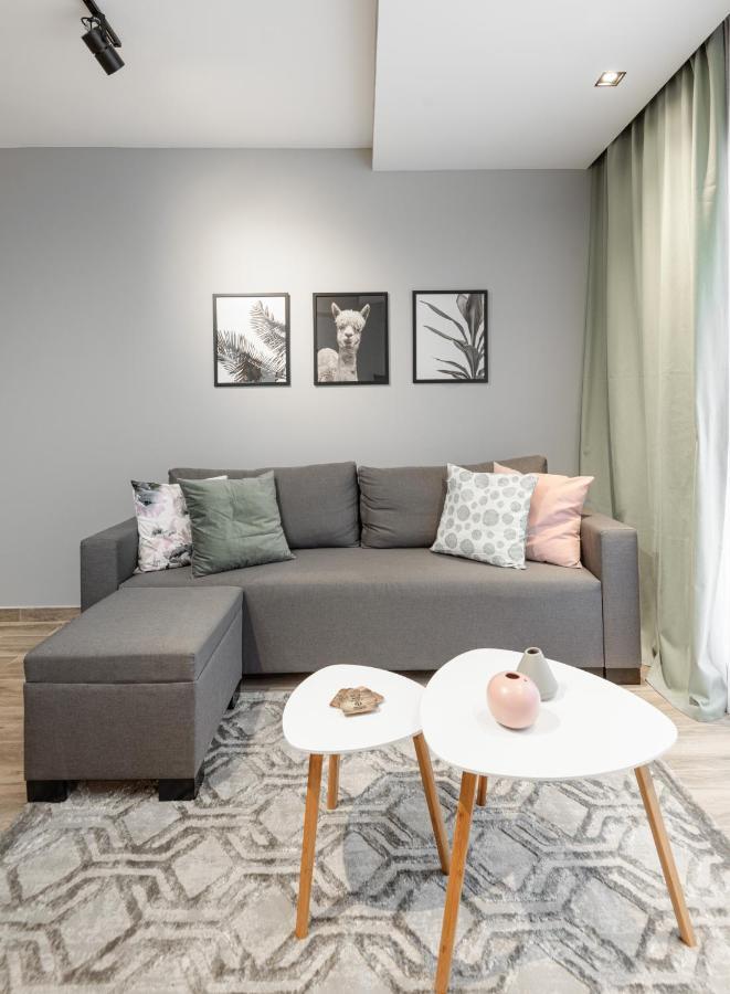Apartment Sts Eight 5.2 *